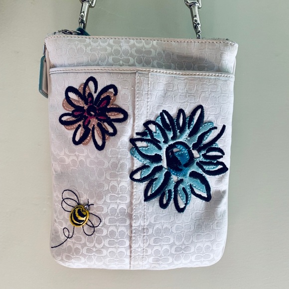 Coach Handbags - Coach crossbody